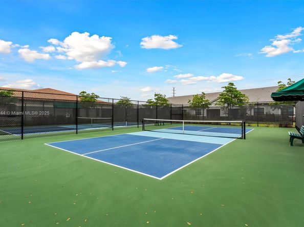 7467 S Blue Spring Dr, Parkland FL 33067
