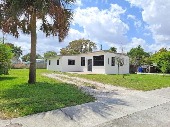 3110 SW 15th Ct, Fort Lauderdale FL 33312