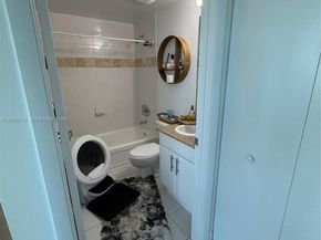 1871 NW S River Dr 1502, Miami FL 33125