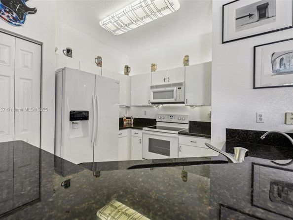13114 SW 44th St 2204, Miramar FL 33027
