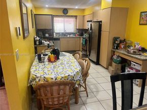 11041 SW 166th Ter, Miami FL 33157