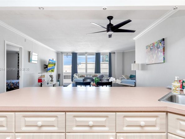 3725 S Ocean Dr 1421, Hollywood FL 33019