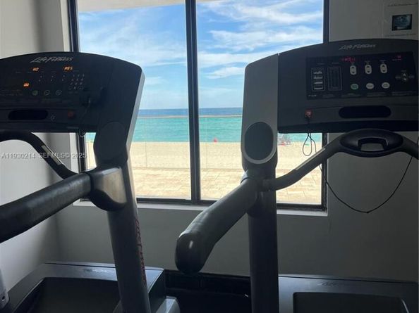 3725 S Ocean Dr 1421, Hollywood FL 33019