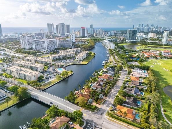 2500 Parkview Dr 1502, Hallandale Beach FL 33009