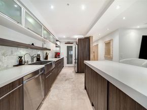 1413 Sunset Harbour Dr 208, Miami Beach FL 33139