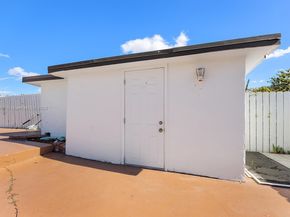 2601 Acapulco Dr, Miramar FL 33023