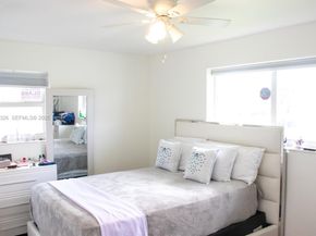 8781 Johnson St, Pembroke Pines FL 33024