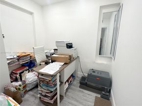 8781 Johnson St, Pembroke Pines FL 33024