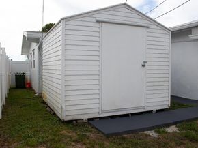 8781 Johnson St, Pembroke Pines FL 33024