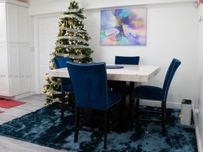 8781 Johnson St, Pembroke Pines FL 33024