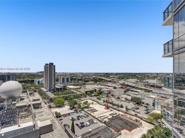 851 NE 1st Ave 1202, Miami FL 33132