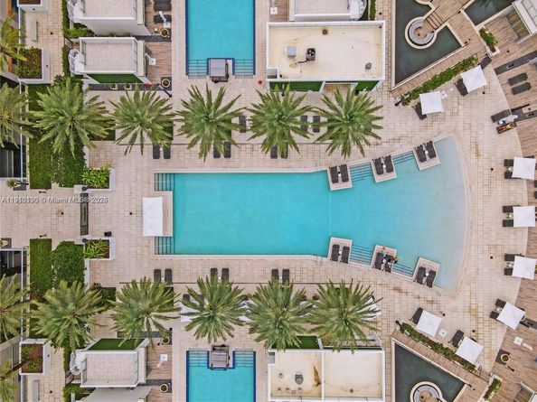 851 NE 1st Ave 1202, Miami FL 33132