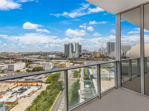 851 NE 1st Ave 1202, Miami FL 33132