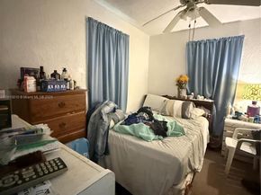 21640 SW 119th Ave, Miami FL 33170