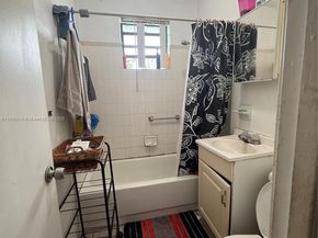 21640 SW 119th Ave, Miami FL 33170