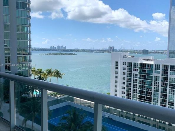 480 NE 30th St 1505, Miami FL 33137