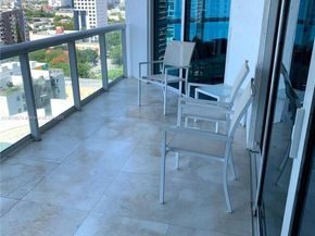 480 NE 30th St 1505, Miami FL 33137