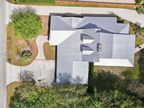 400 Farmington Dr, Plantation FL 33317