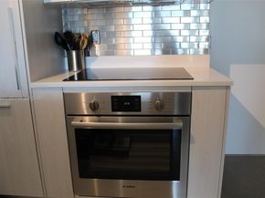 501 NE 31st St 2705, Miami FL 33137