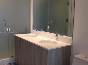 501 NE 31st St 2705, Miami FL 33137