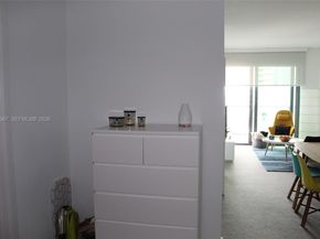 501 NE 31st St 2705, Miami FL 33137