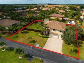 2152 NW 16th Ter, Homestead FL 33030