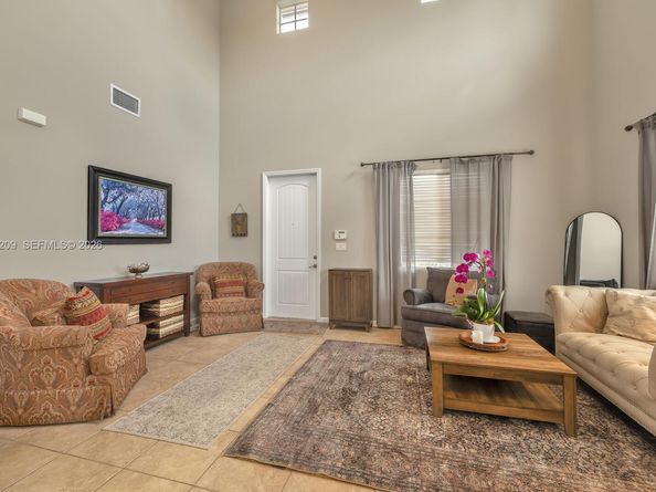 2152 NW 16th Ter, Homestead FL 33030