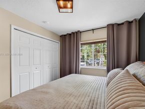 1520 NE 36th Ave, Homestead FL 33033