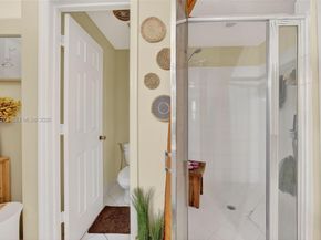 1520 NE 36th Ave, Homestead FL 33033