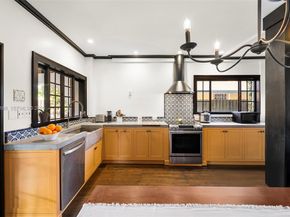 1650 SW 16th St, Miami FL 33145