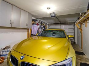 13521 NE 1st Ave, Miami FL 33161