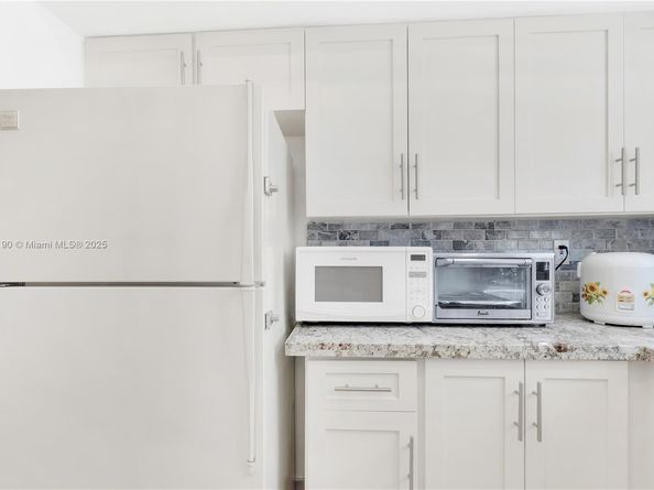 8595 SW 152nd Ave 251, Miami FL 33193