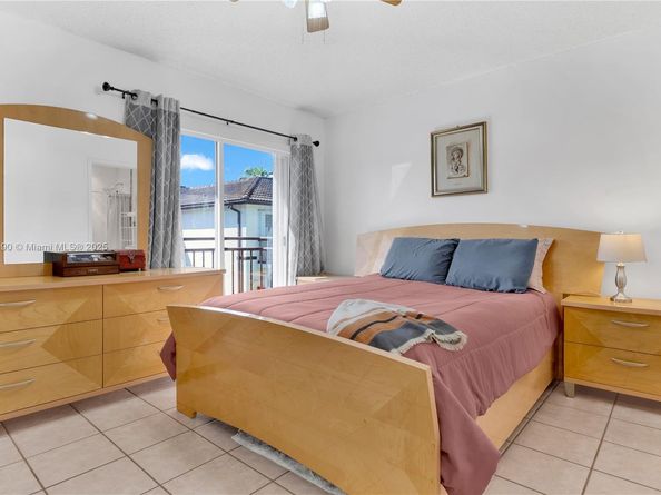 8595 SW 152nd Ave 251, Miami FL 33193