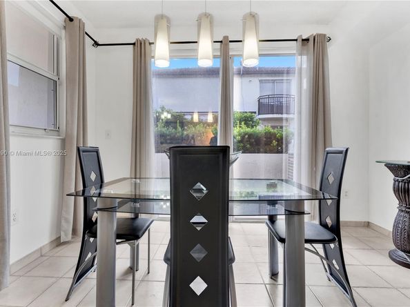 8595 SW 152nd Ave 251, Miami FL 33193