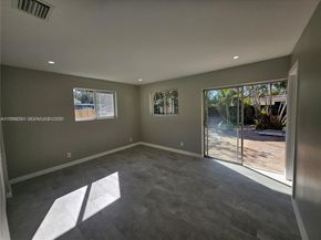 221 SW 53rd Ave, Plantation FL 33317