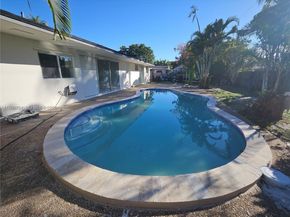 221 SW 53rd Ave, Plantation FL 33317