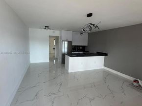 725 SW 11th Ave 17F, Hallandale Beach FL 33009