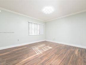 2428 NW 99th Way, Sunrise FL 33322