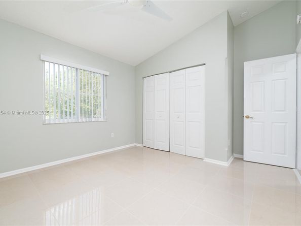 2428 NW 99th Way, Sunrise FL 33322