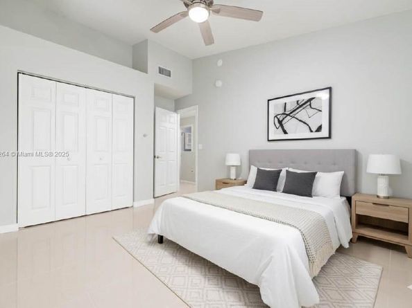 2428 NW 99th Way, Sunrise FL 33322