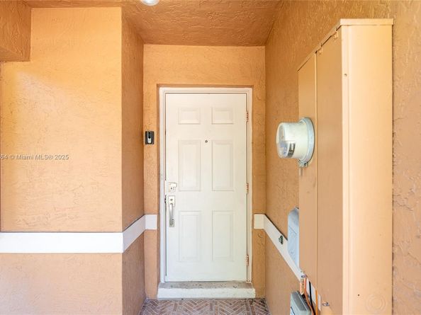 2428 NW 99th Way, Sunrise FL 33322