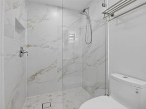 2800 Island Blvd 301, Aventura FL 33160
