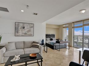 185 SW 7th St 1600, Miami FL 33130