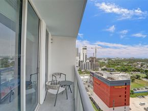 185 SW 7th St 1600, Miami FL 33130