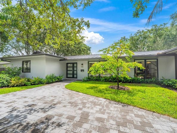 15121 SW 69th Ct, Palmetto Bay FL 33158