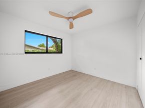 15121 SW 69th Ct, Palmetto Bay FL 33158