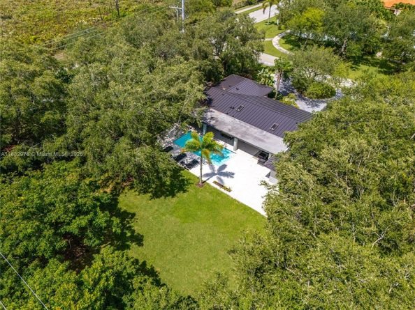 15121 SW 69th Ct, Palmetto Bay FL 33158