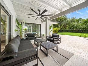 15121 SW 69th Ct, Palmetto Bay FL 33158