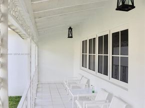 1558 Sevilla Ave, Coral Gables FL 33134