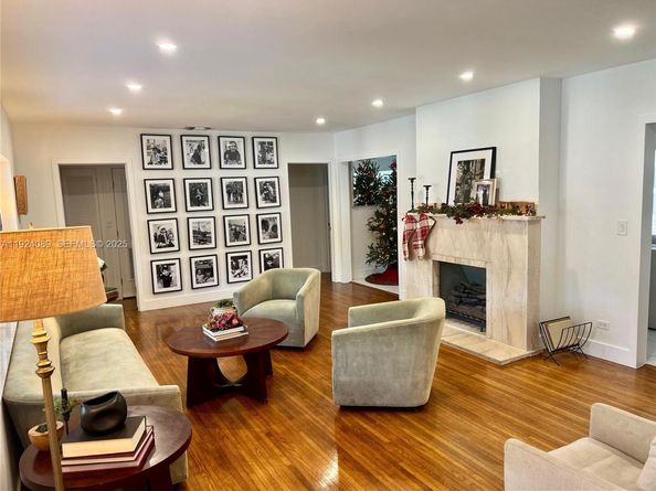 1558 Sevilla Ave, Coral Gables FL 33134